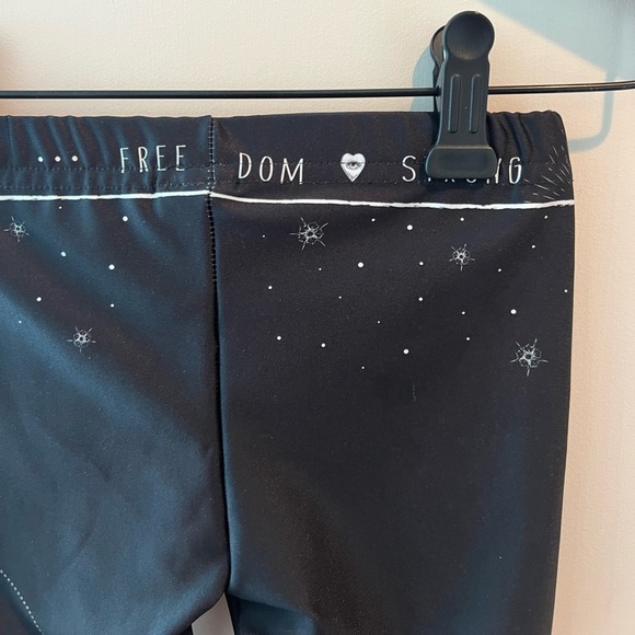 AGUA BENDITA GIRLS LEGGINGS SWIM PANTS RONI MARE NWT - Picture 7 of 16